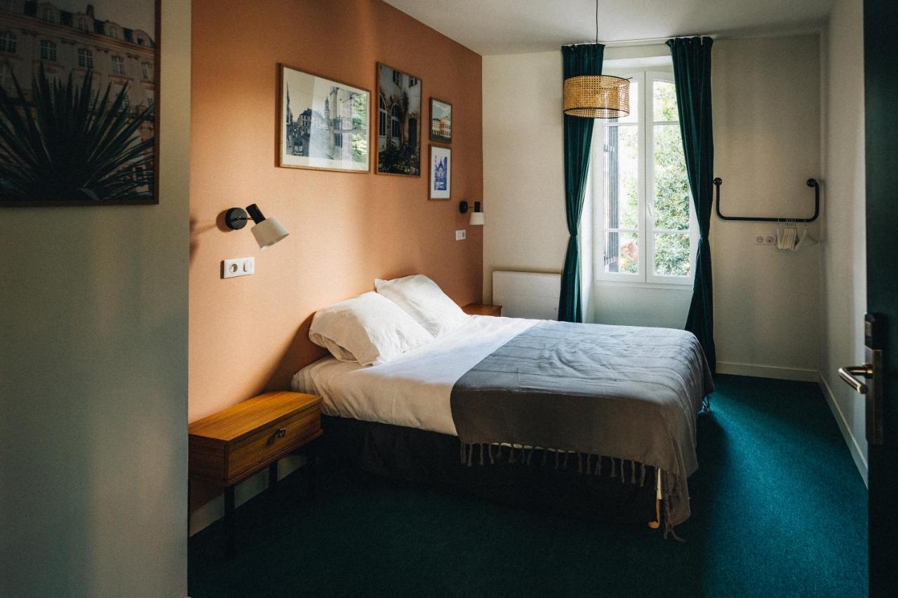 Les Chouettes Hostel Rennes Ngoại thất bức ảnh